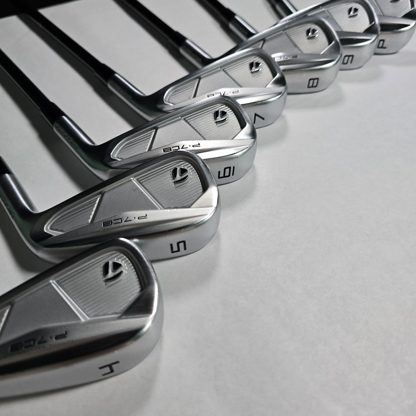 CUSTOM TaylorMade P-7CB Iron Set (4-Pw) 7pcs | TX Flex | Mitsubishi Chemical MMT 125 TX Type 304ss Shaft