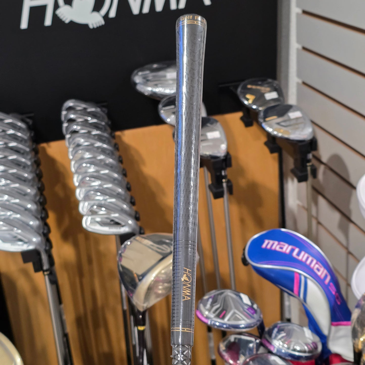 Honma Ladies Beres 09 Black Ladies Fairway Woods ARMRQ FX L