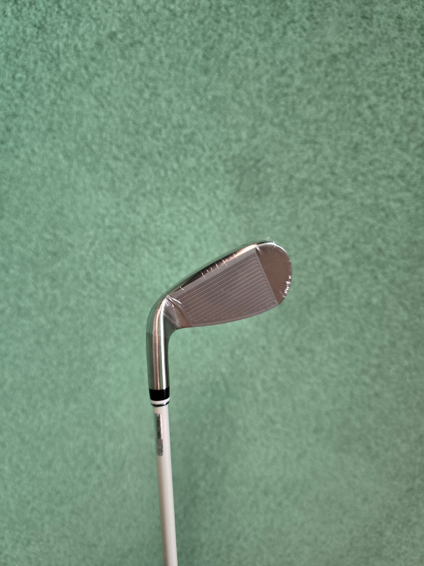 XXIO13 White Edition Women's Club Set (w Odyssey Putter)