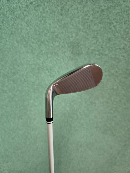 XXIO13 White Edition Women's Club Set (w Odyssey Putter)