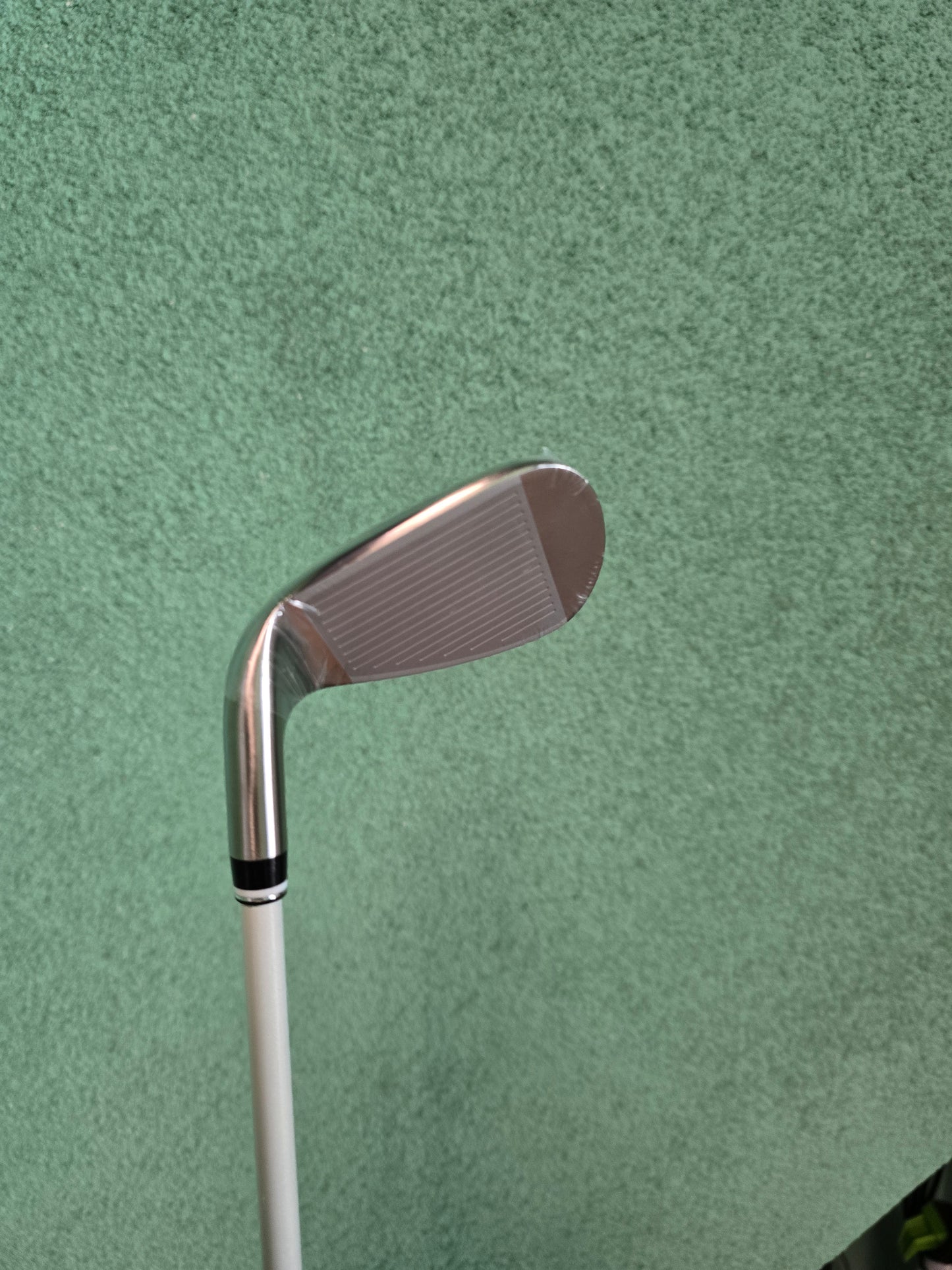 XXIO13 White Edition Women's Club Set (w Odyssey Putter)
