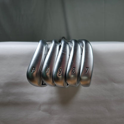 Callaway APEX CF16 Iron Set (7-9, Pw, Aw) 5pcs