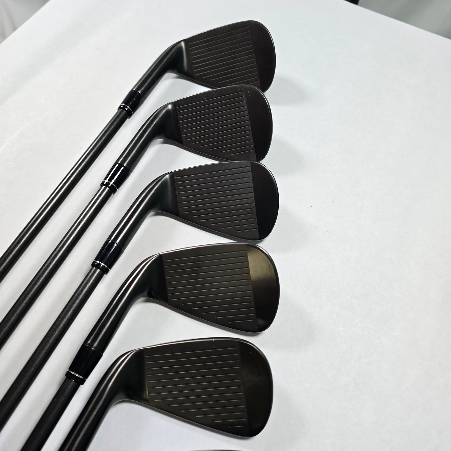 Callaway Apex TiFusion Iron Set (4-Gw) 8pcs | R Flex | True Temper Dynamic Gold MID R300 Shaft