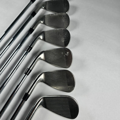 Titleist 718 AP1 Iron Set (4-Pw) 7pcs | S Flex | True Temper AMT S300 Red