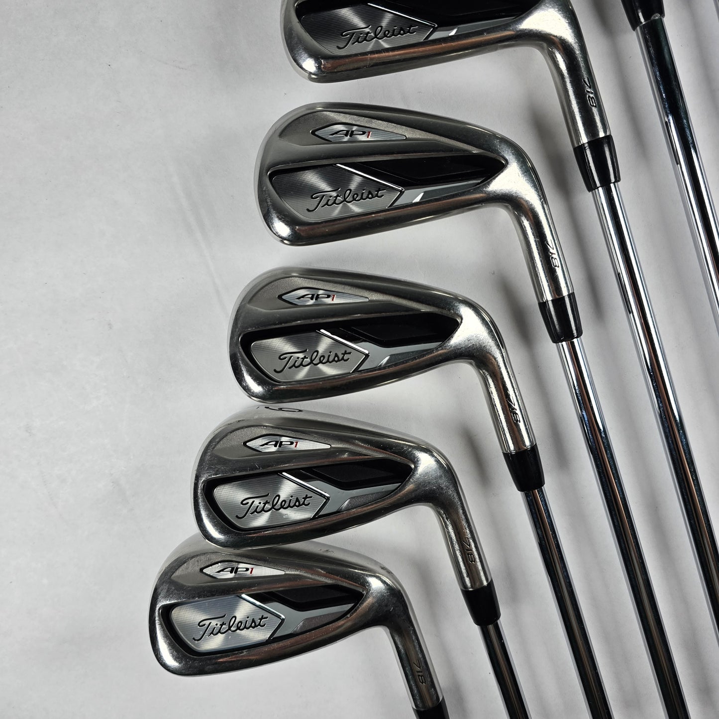 Titleist 718 AP1 Iron Set (4-Pw) 7pcs | S Flex | True Temper AMT S300 Red