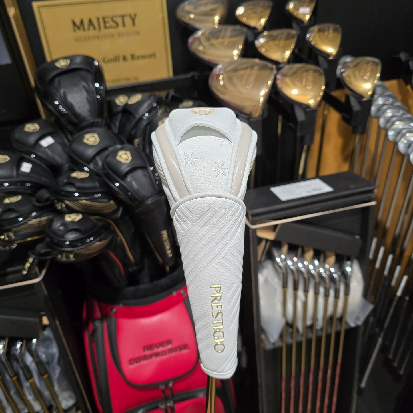 Women's Majesty Prestigio 14 Hybrids