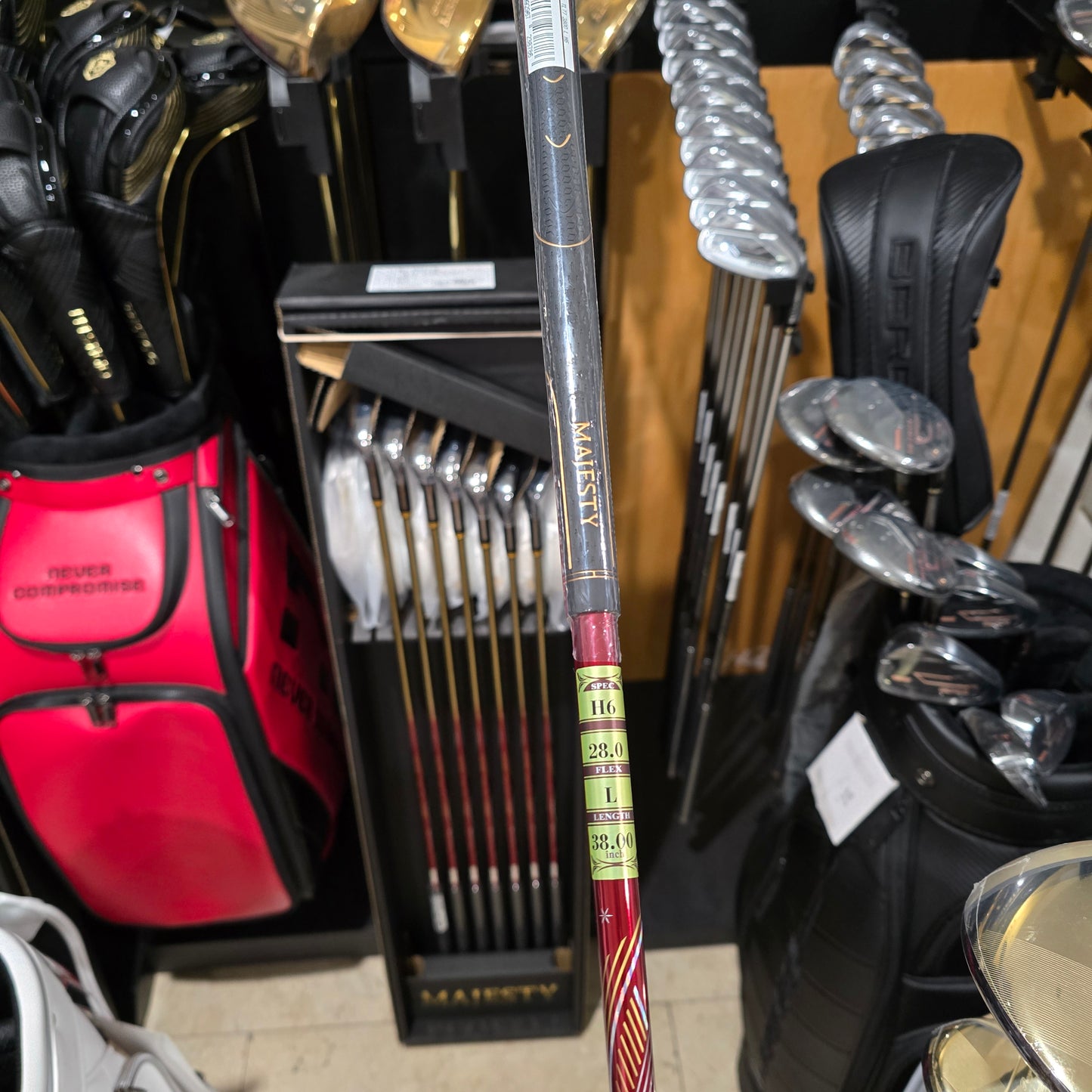 Women's Majesty Prestigio 14 Hybrids