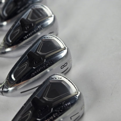 Taylormade Qi Max Irons 5-PW REAX 65 R Black Graphite Shaft
