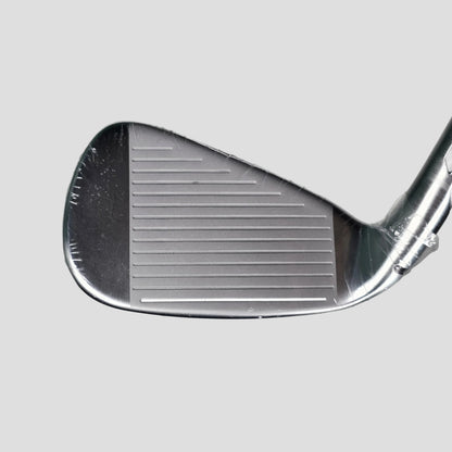 Taylormade Qi Max Irons 5-PW REAX 65 R Black Graphite Shaft