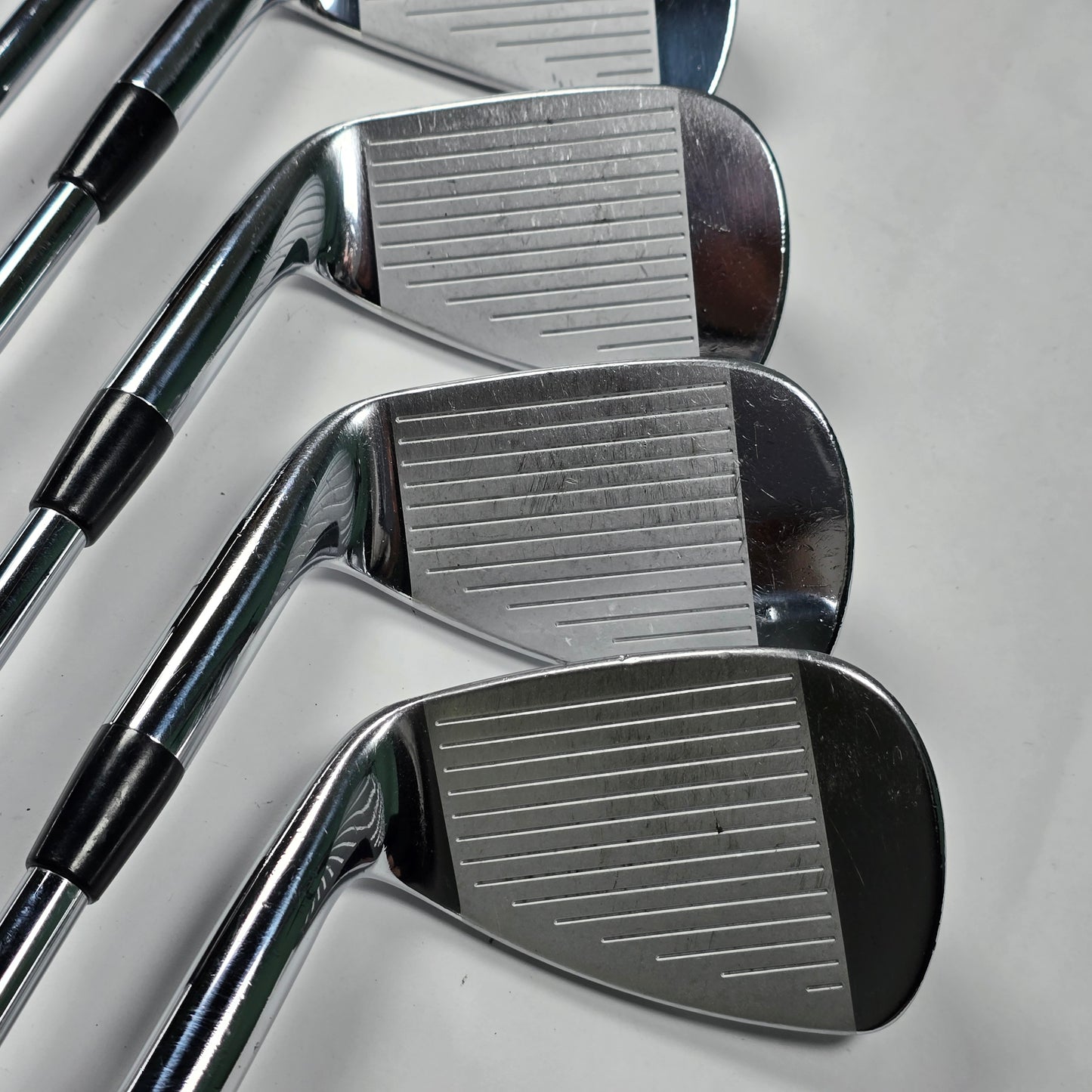 Std" | Titleist 690.CB Forged Iron Set 8pcs(3-Pw) | R Flex | True Temper Dynamic Gold R300