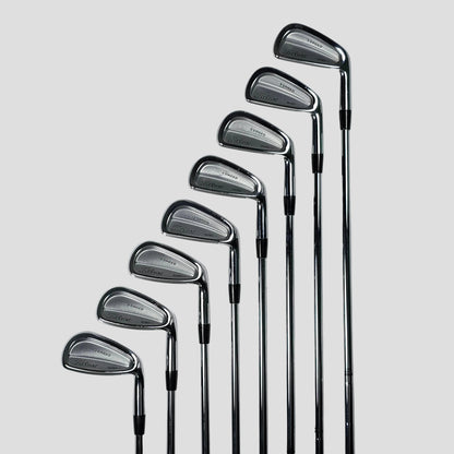 Std" | Titleist 690.CB Forged Iron Set 8pcs(3-Pw) | R Flex | True Temper Dynamic Gold R300