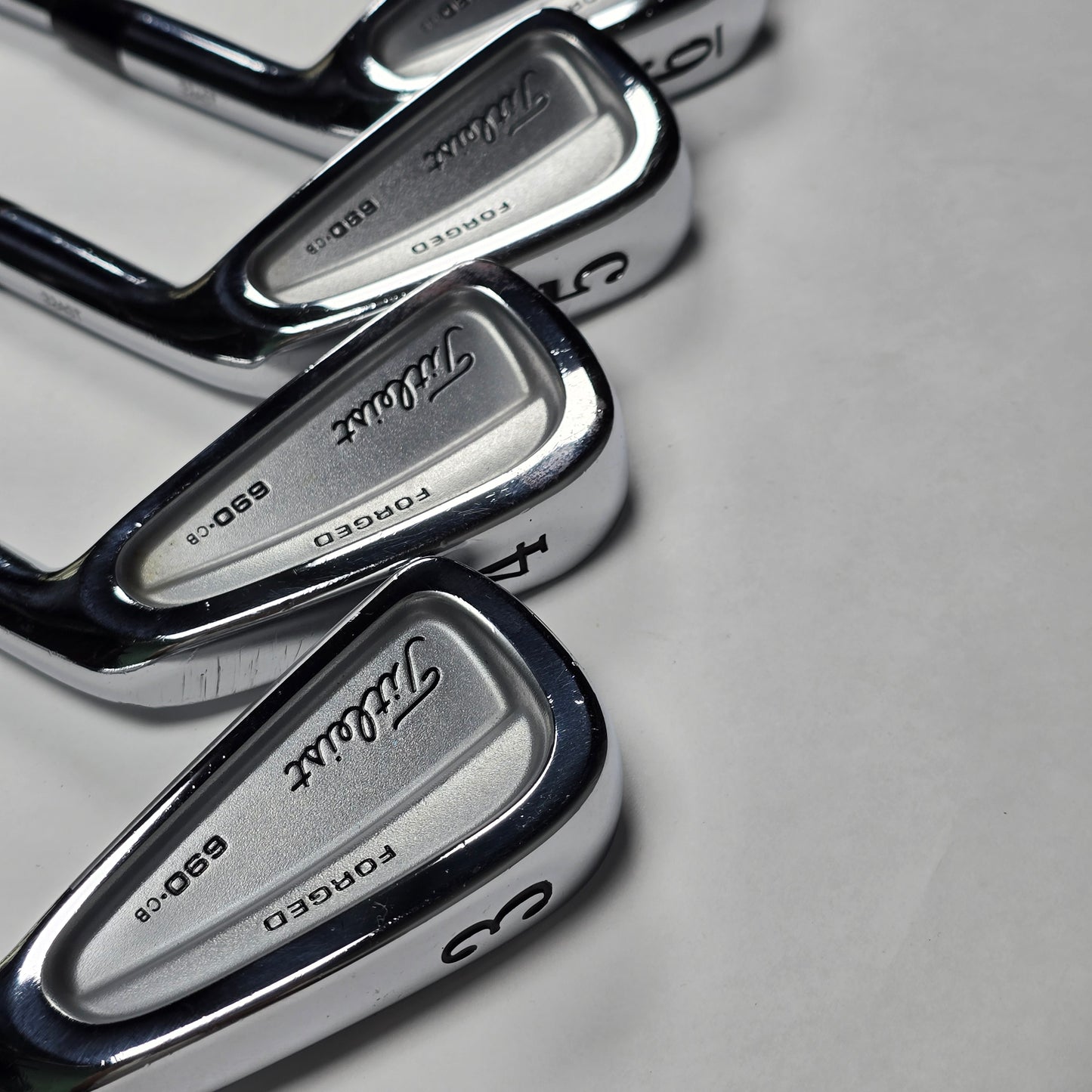Std" | Titleist 690.CB Forged Iron Set 8pcs(3-Pw) | R Flex | True Temper Dynamic Gold R300