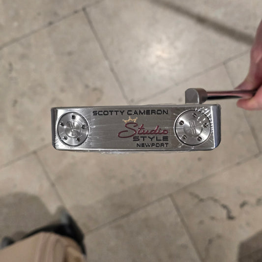 Scotty Cameron 2025 Studio Style Newport Putter 33"