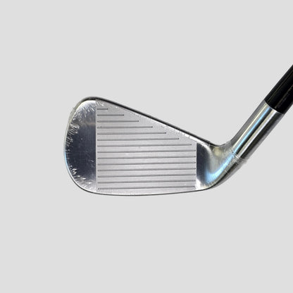 (Custom) TaylorMade P790 (5-9,P,A) 7pcs Iron Set Velocore Fujikura Axiom 105 S Stiff