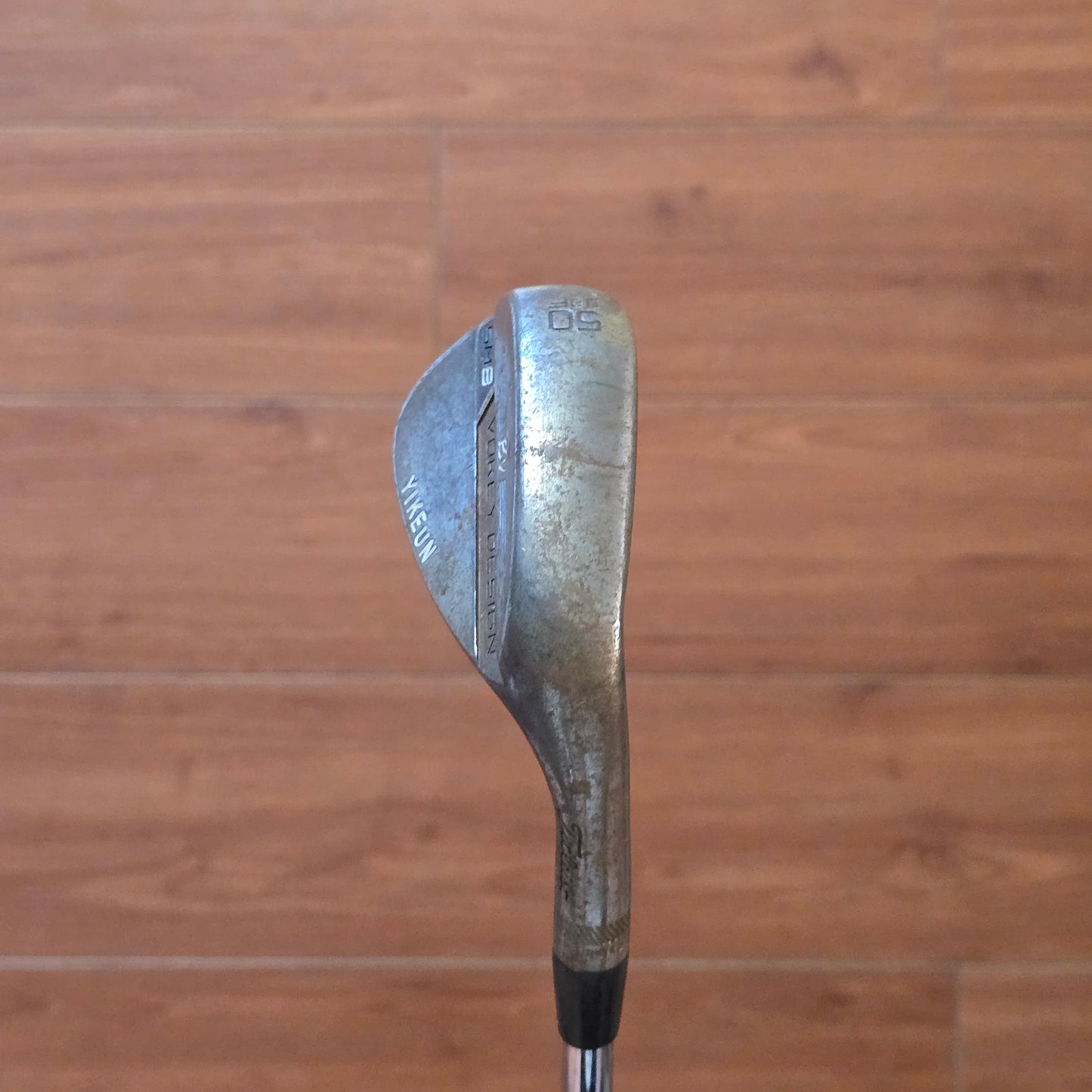 Titleist Vokey SM8 Raw Wedge True Temper Dynamic Gold S400