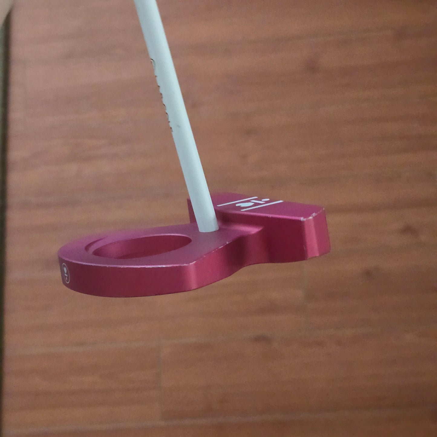 L.A.B. Golf Custom DF3 Pink Putter 33"