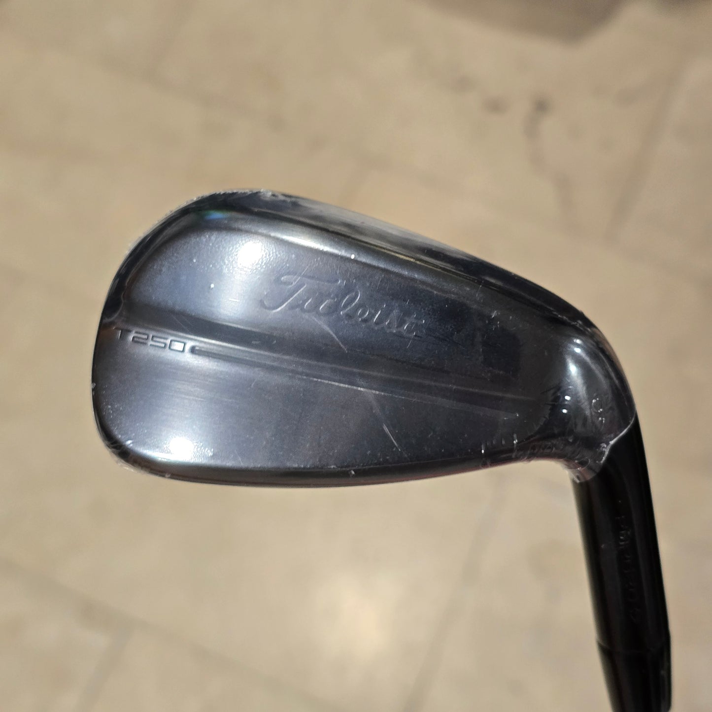 Titleist T250 Black Vapor Iron Set (4-9,P43°) 7pcs AMT Black Onyx S