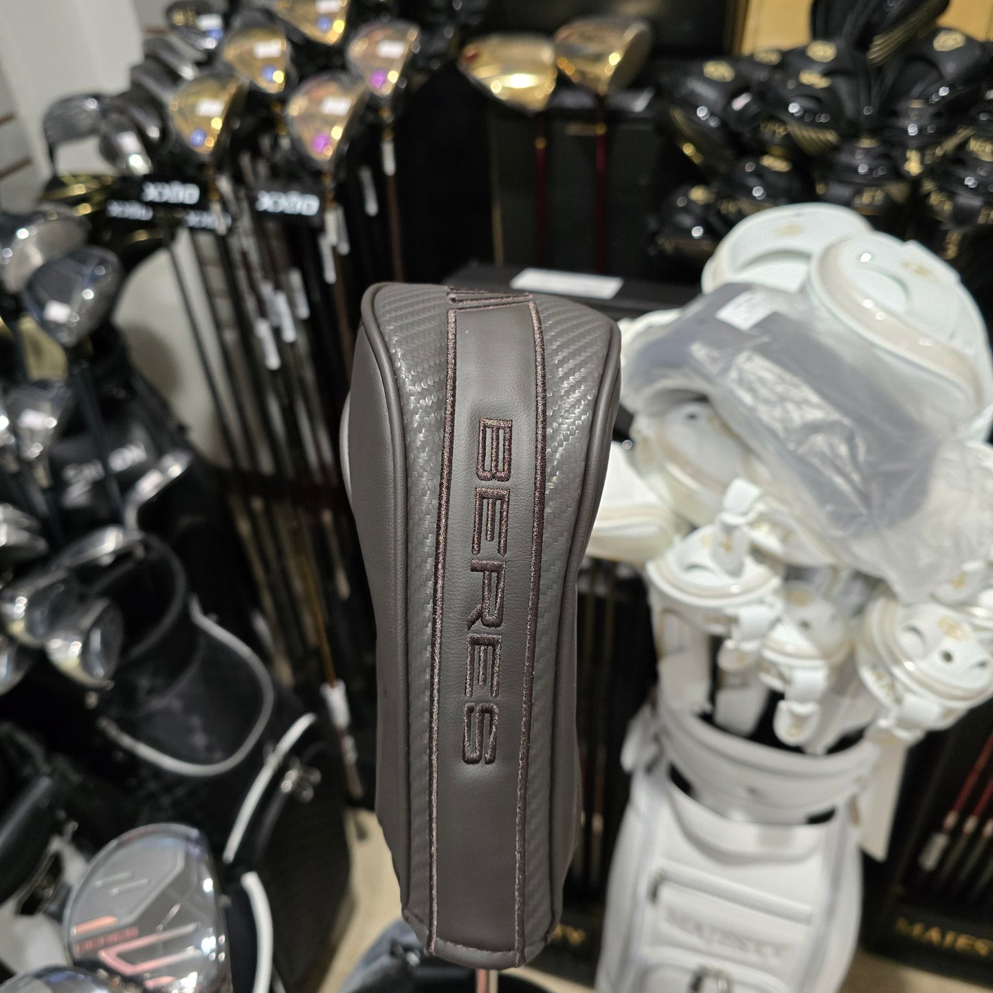 Honma Ladies Beres 09 Black Ladies Hybrids ARMRQ FX L