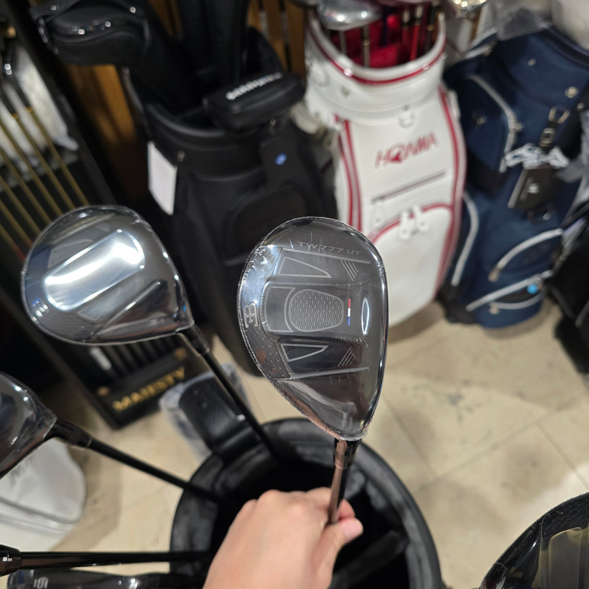 Honma x Bugatti Premium 3 Star Complete Set