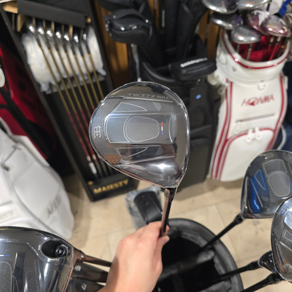 Honma x Bugatti Premium 3 Star Complete Set